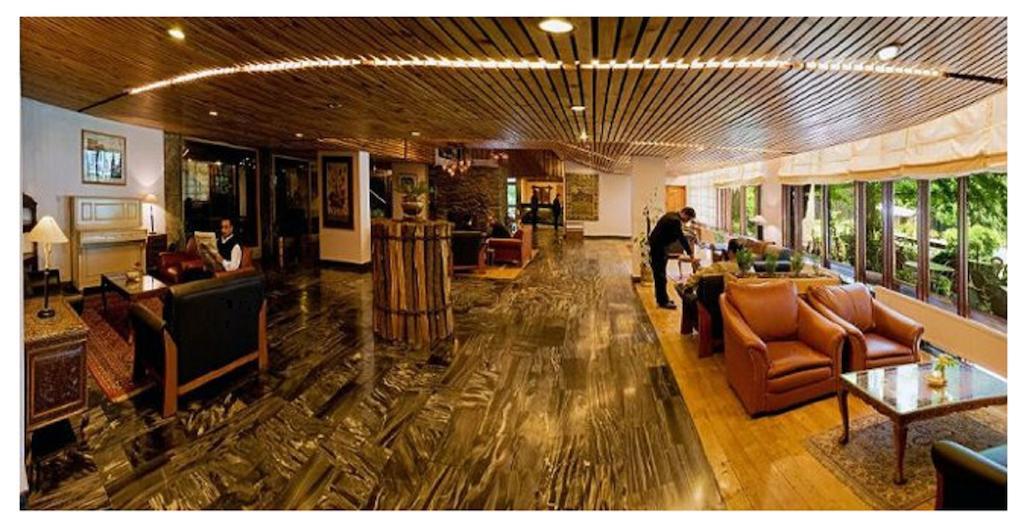 Hotel Broadway Srinagar  Luaran gambar