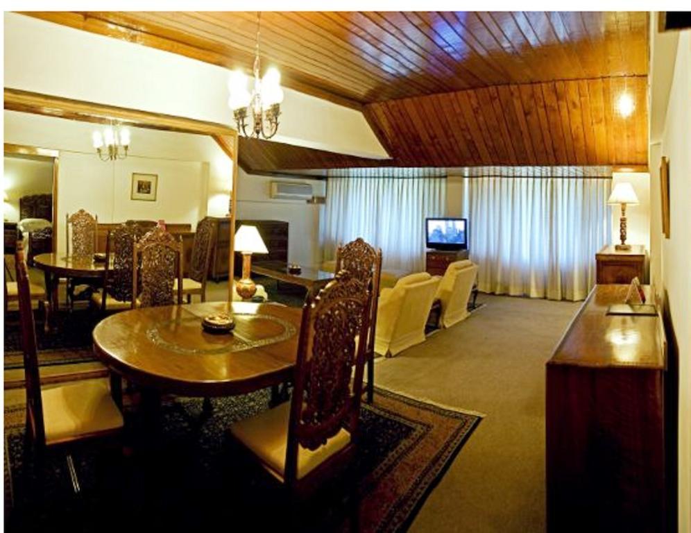 Hotel Broadway Srinagar  Luaran gambar